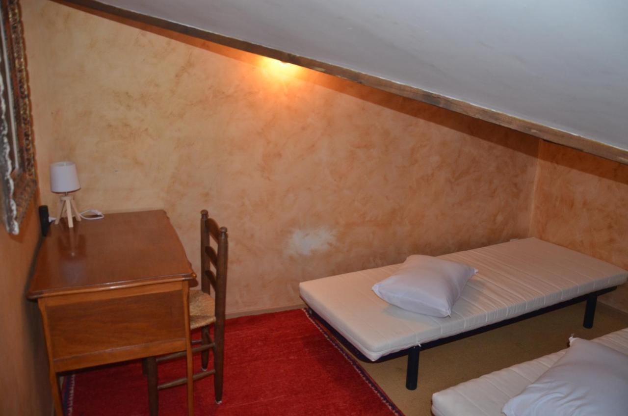 Et Colocation - Les 7 Fontaines Bed & Breakfast *